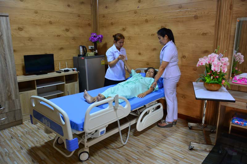 คนดูแลผู้สูงอายุ รายเดือน