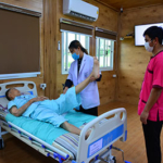 ดูแลคนชรา